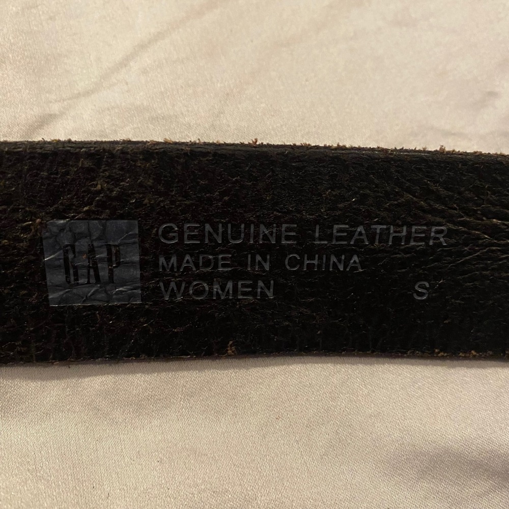 GAP Women Genuine Leather Cutout Design Belt Silver Buckle Size Small - Picture 8 of 8